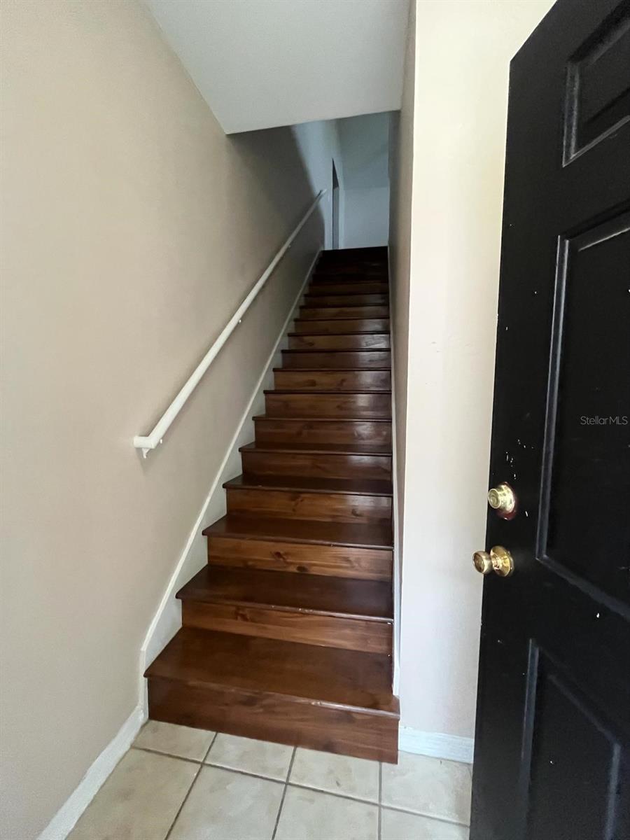 HAMPTONS/METROWEST - Residential Lease