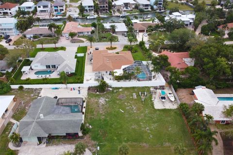 Photo of Southpointe Drive, Sarasota, FL 34231 (MLS # A4629309) Photo of Southpointe Drive, Sarasota, FL 34231 (MLS # A4629309)