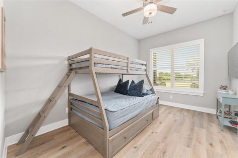 Tiny photo for 2540 NE 108th Lane, Oxford, FL 34484 (MLS # G5100368)