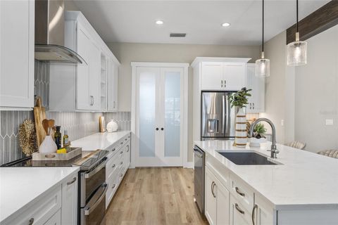 Tiny photo for 2540 NE 108th Lane, Oxford, FL 34484 (MLS # G5100368)