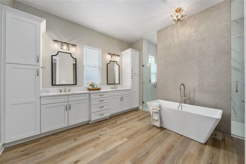 Tiny photo for 2540 NE 108th Lane, Oxford, FL 34484 (MLS # G5100368)