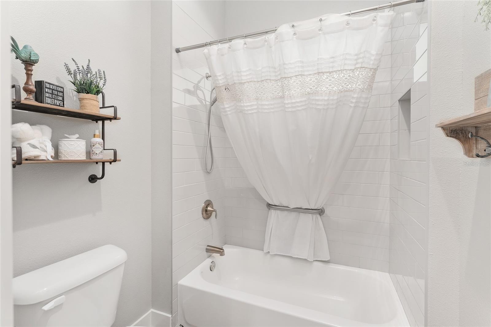 SUMTER CROSSING - Residential