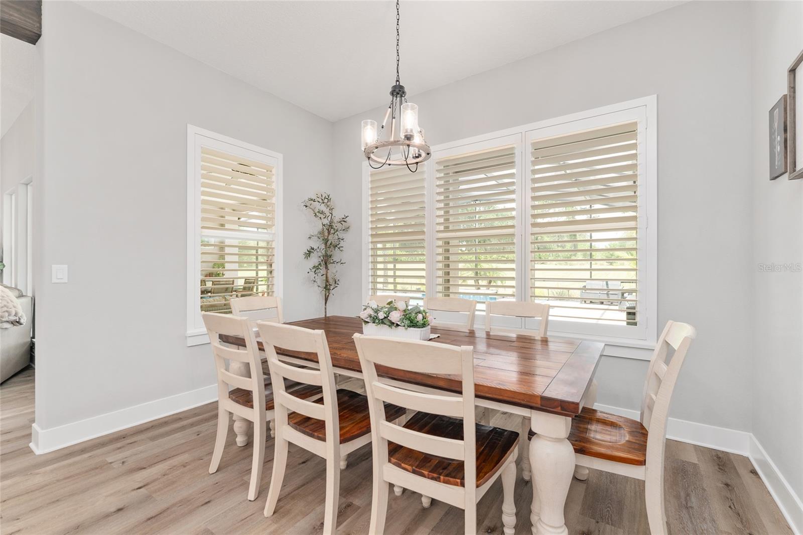 SUMTER CROSSING - Residential