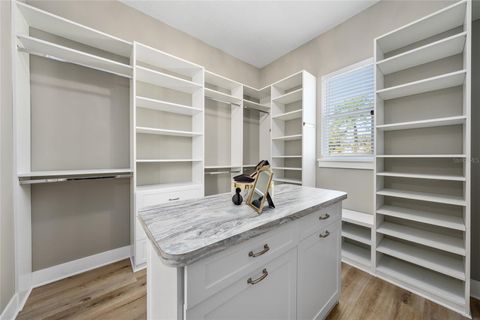 Tiny photo for 2540 NE 108th Lane, Oxford, FL 34484 (MLS # G5100368)