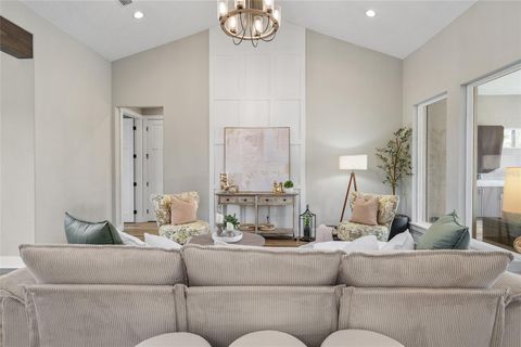 Tiny photo for 2540 NE 108th Lane, Oxford, FL 34484 (MLS # G5100368)