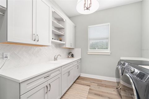 Tiny photo for 2540 NE 108th Lane, Oxford, FL 34484 (MLS # G5100368)