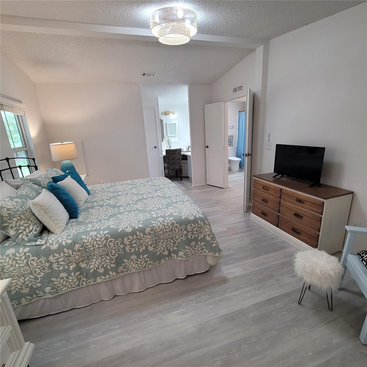 LADY LAKE ORANGE BLOSSOM GARDENS UNIT 10 - Residential