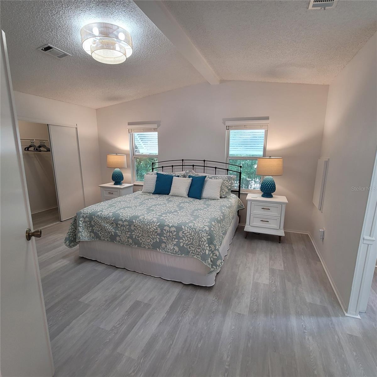 LADY LAKE ORANGE BLOSSOM GARDENS UNIT 10 - Residential