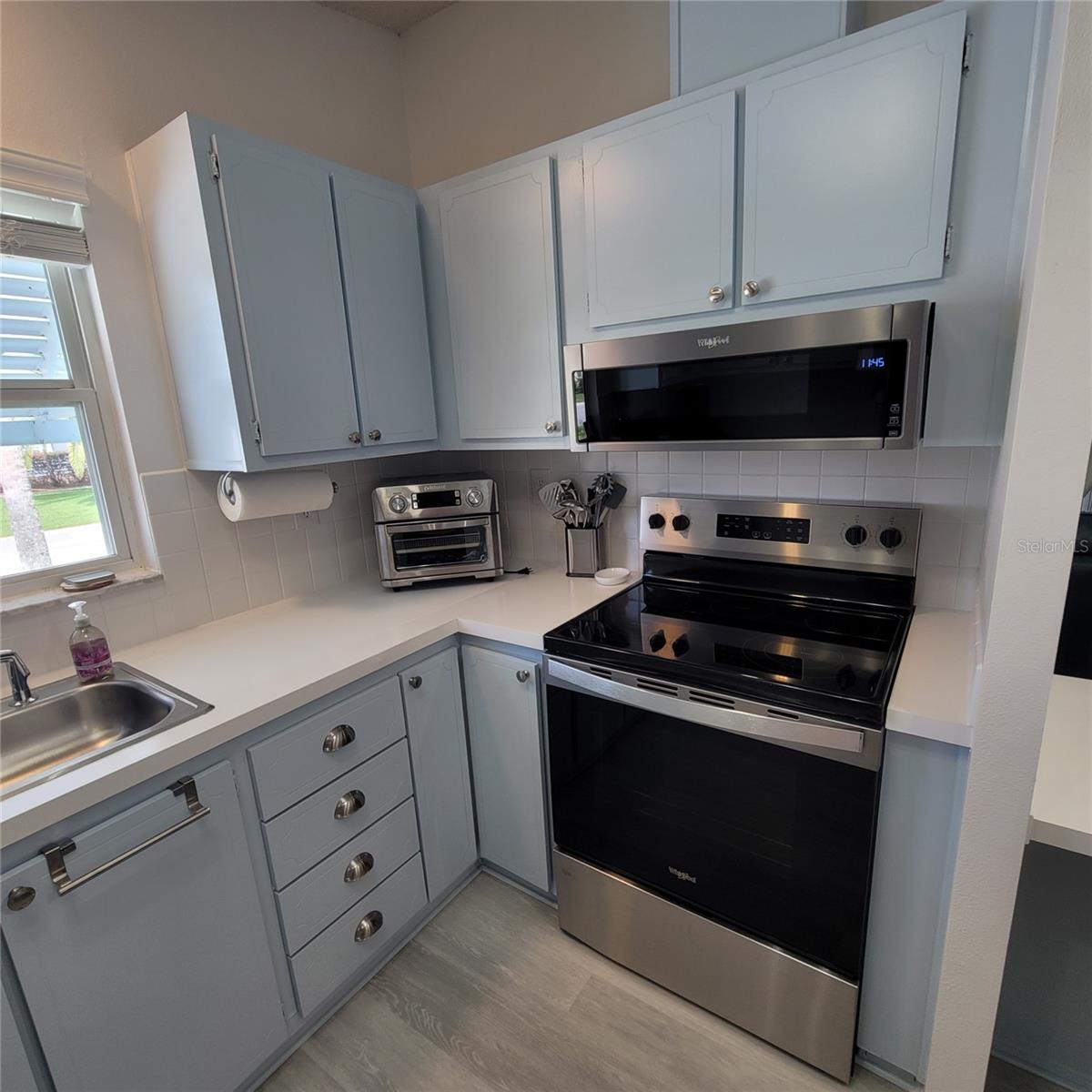 LADY LAKE ORANGE BLOSSOM GARDENS UNIT 10 - Residential