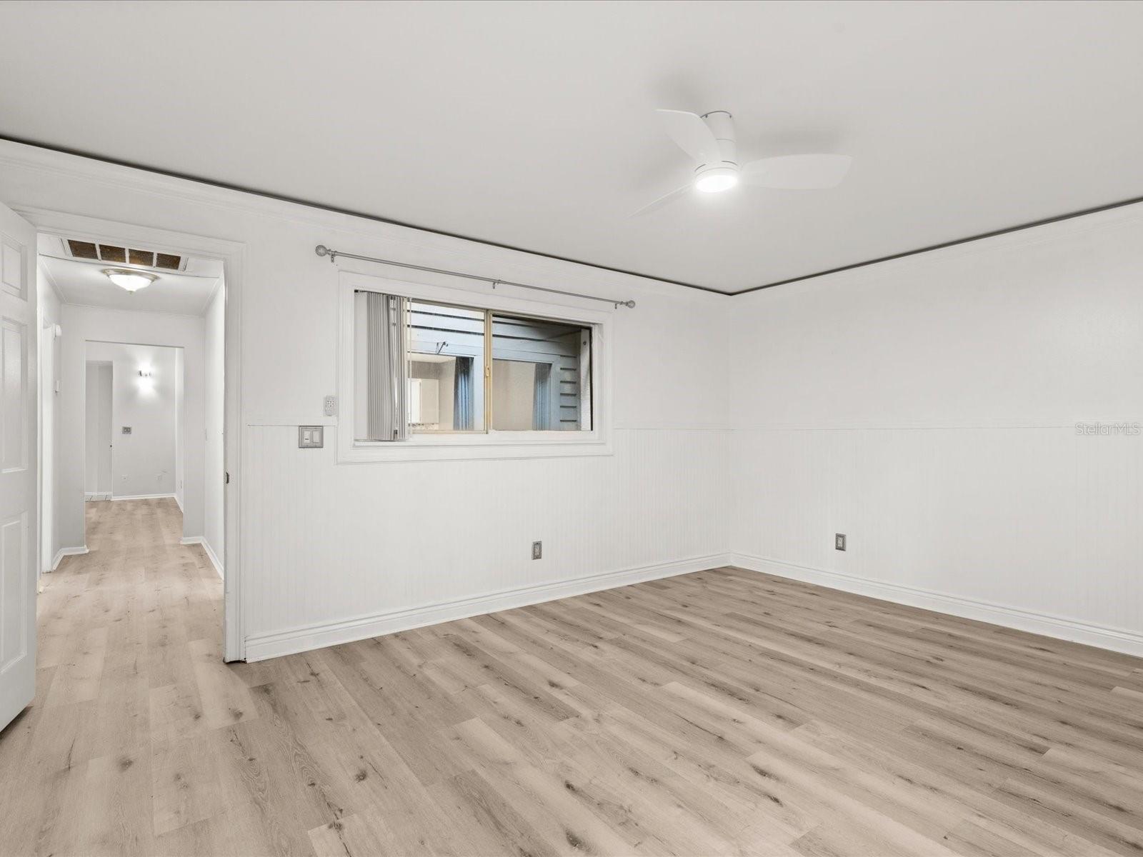 SWEETWATER OAKS II A CONDOMINI - Residential Lease