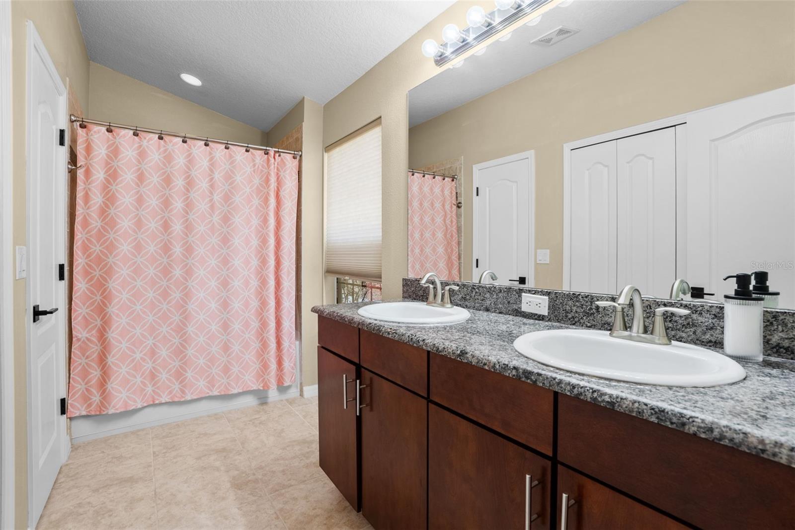 SCHOONER COVE A CONDO PH 50 - Residential