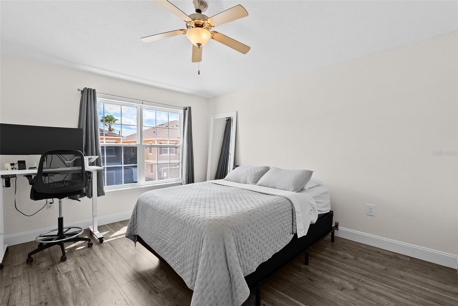 SCHOONER COVE A CONDO PH 50 - Residential