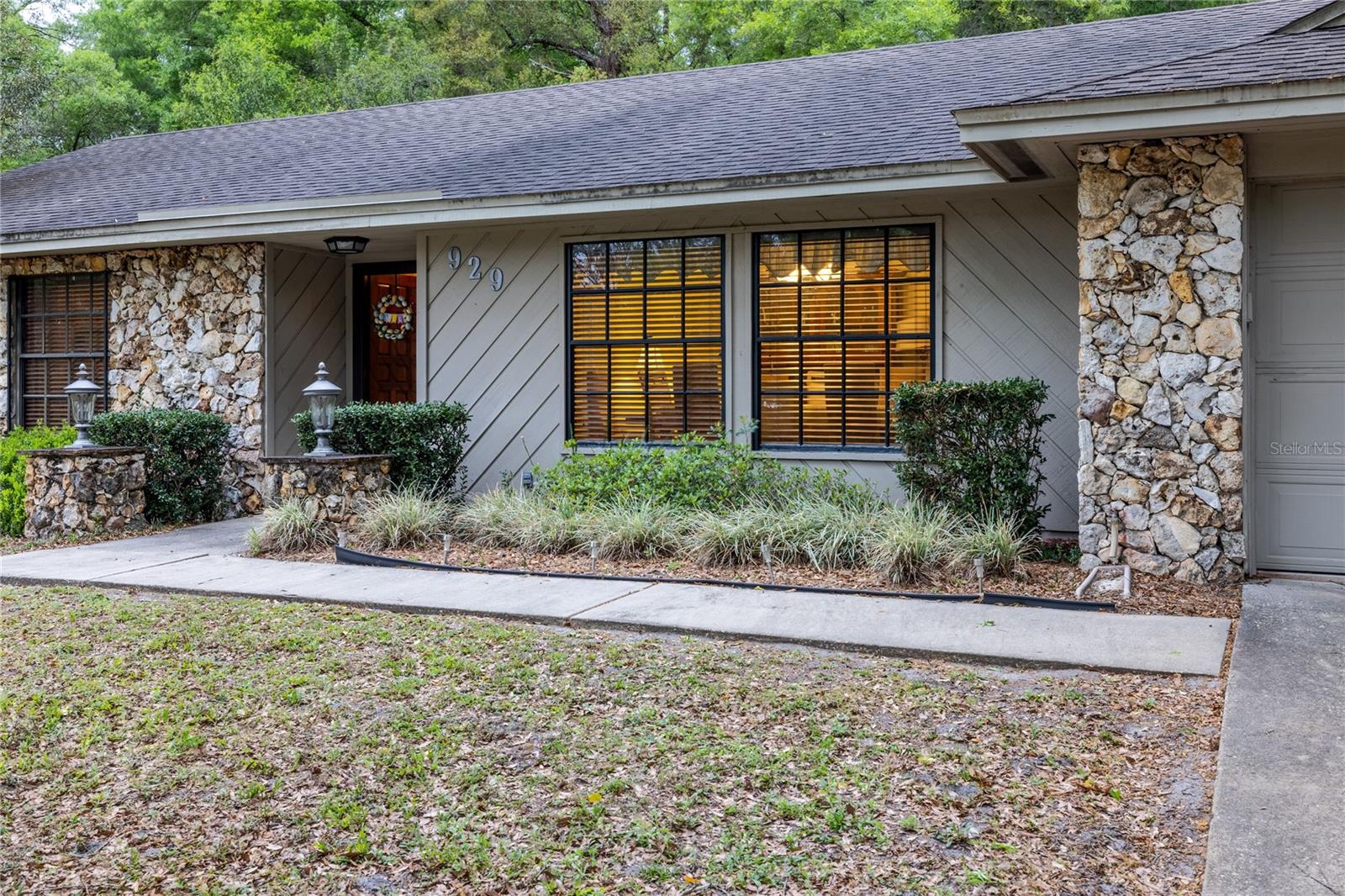 929 TORCHWOOD DRIVE