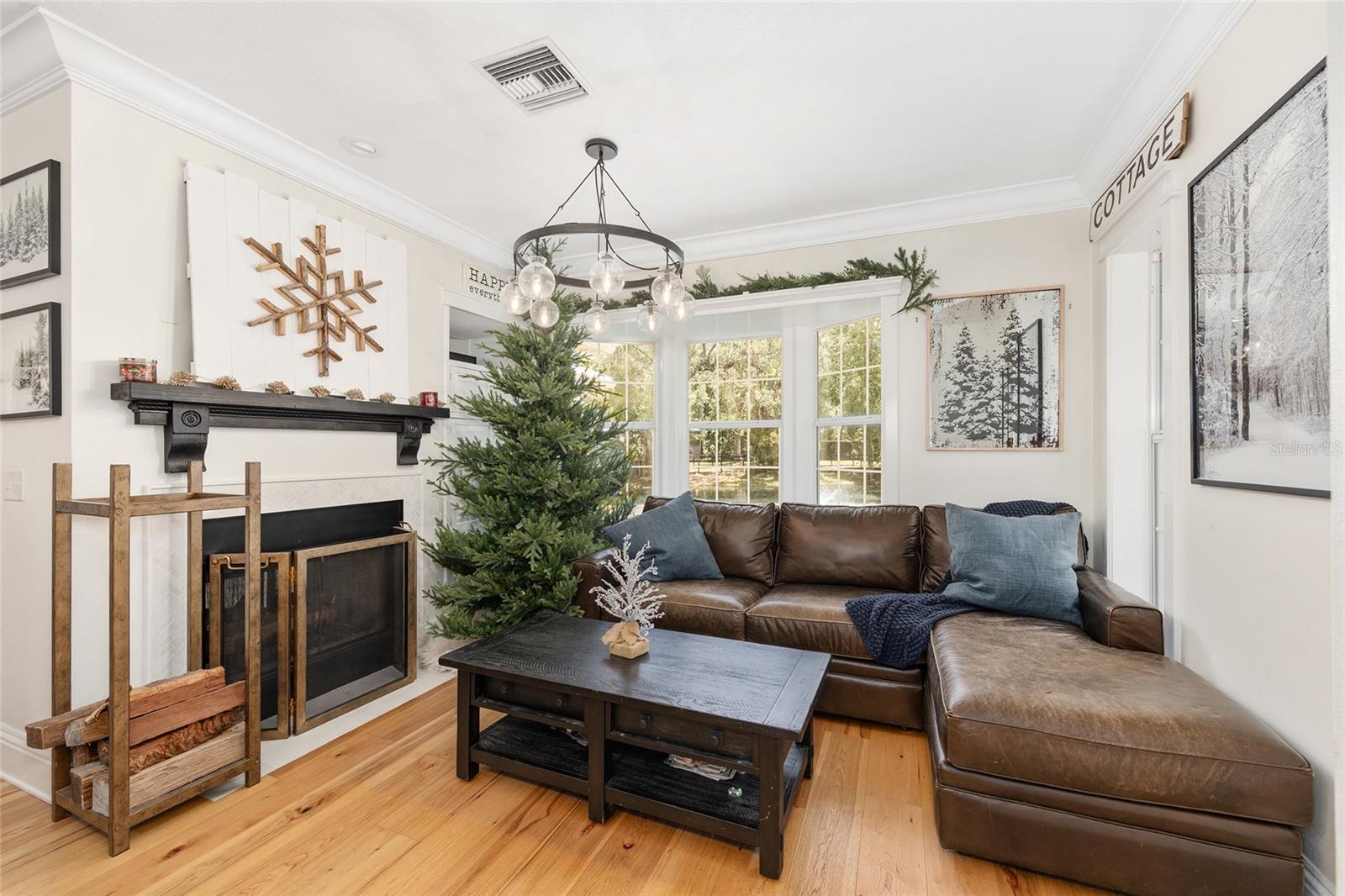 LUTTRELL O R SHACKLEFORD LAND - Residential