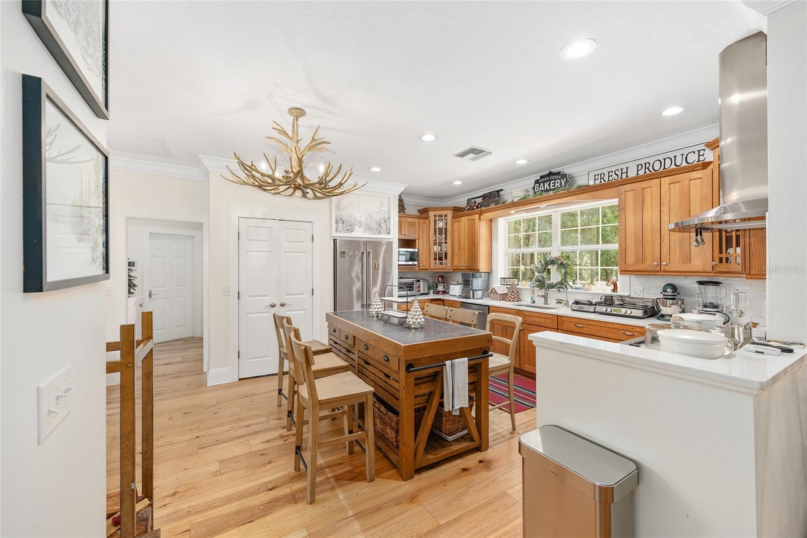 LUTTRELL O R SHACKLEFORD LAND - Residential