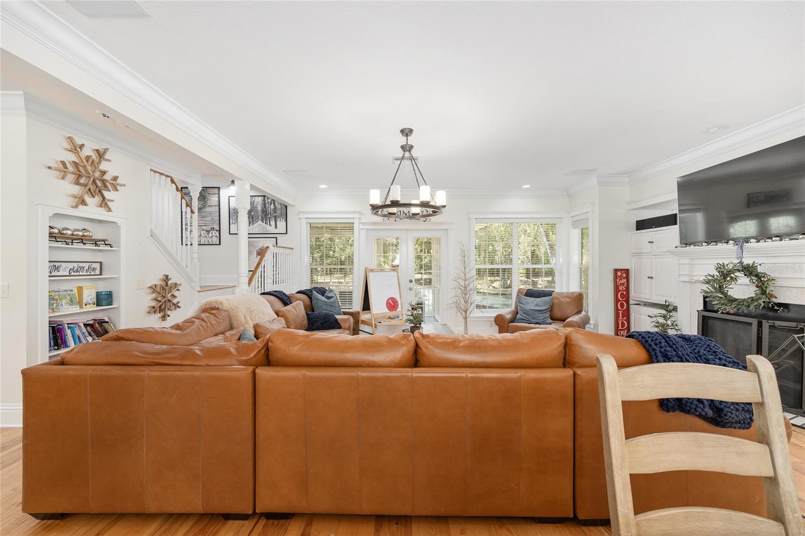 LUTTRELL O R SHACKLEFORD LAND - Residential