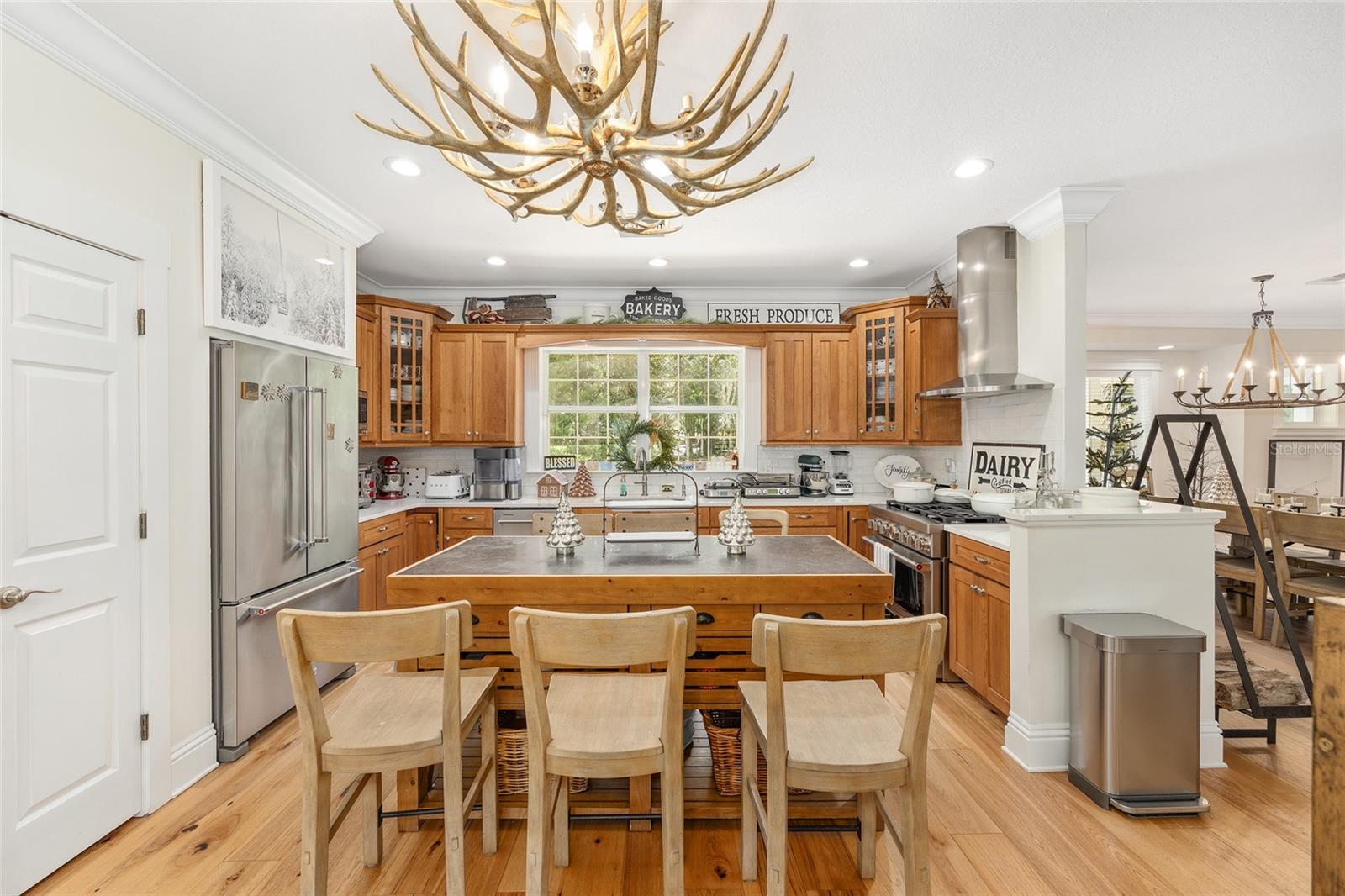 LUTTRELL O R SHACKLEFORD LAND - Residential