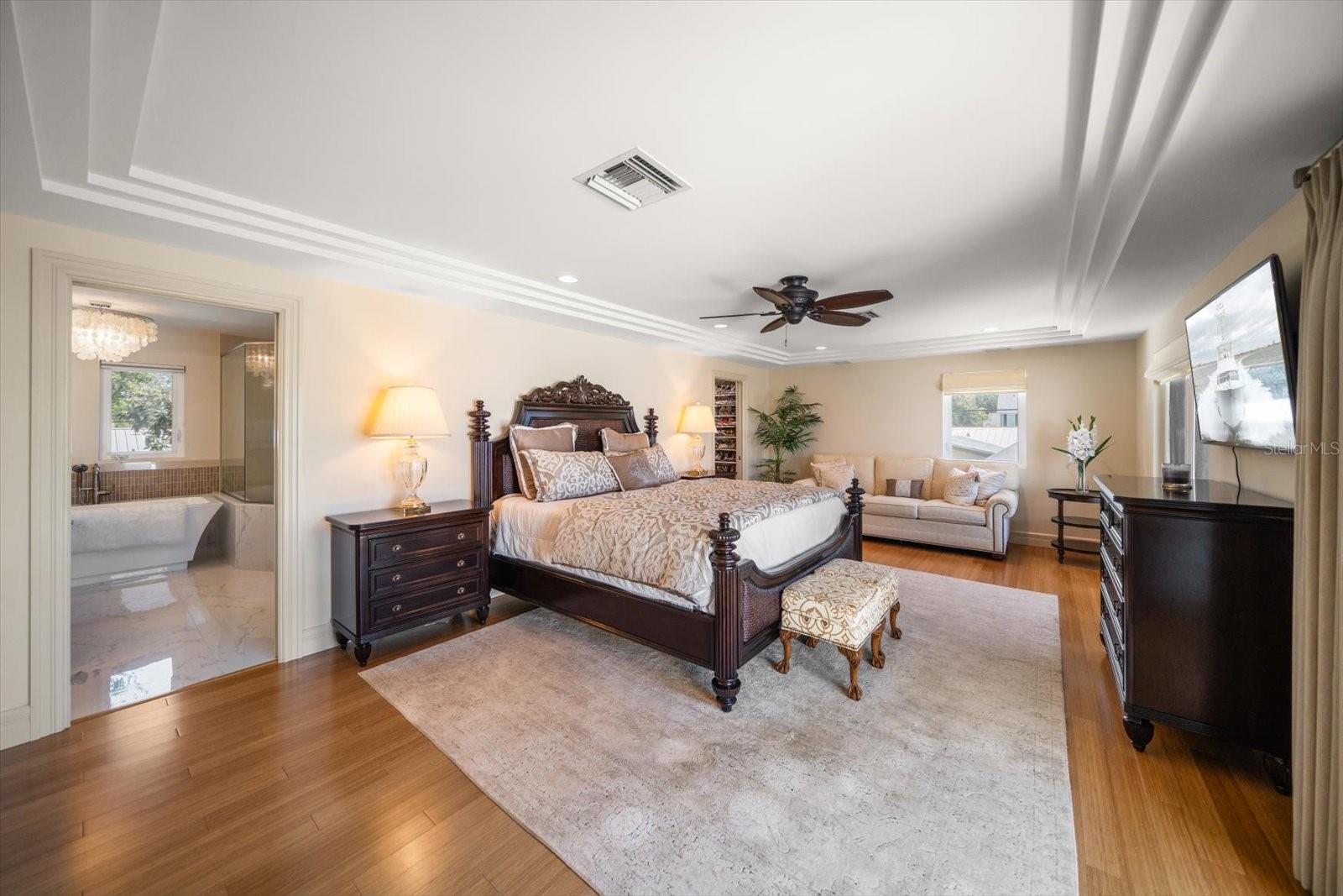 BELLEAIR ESTATES - Residential