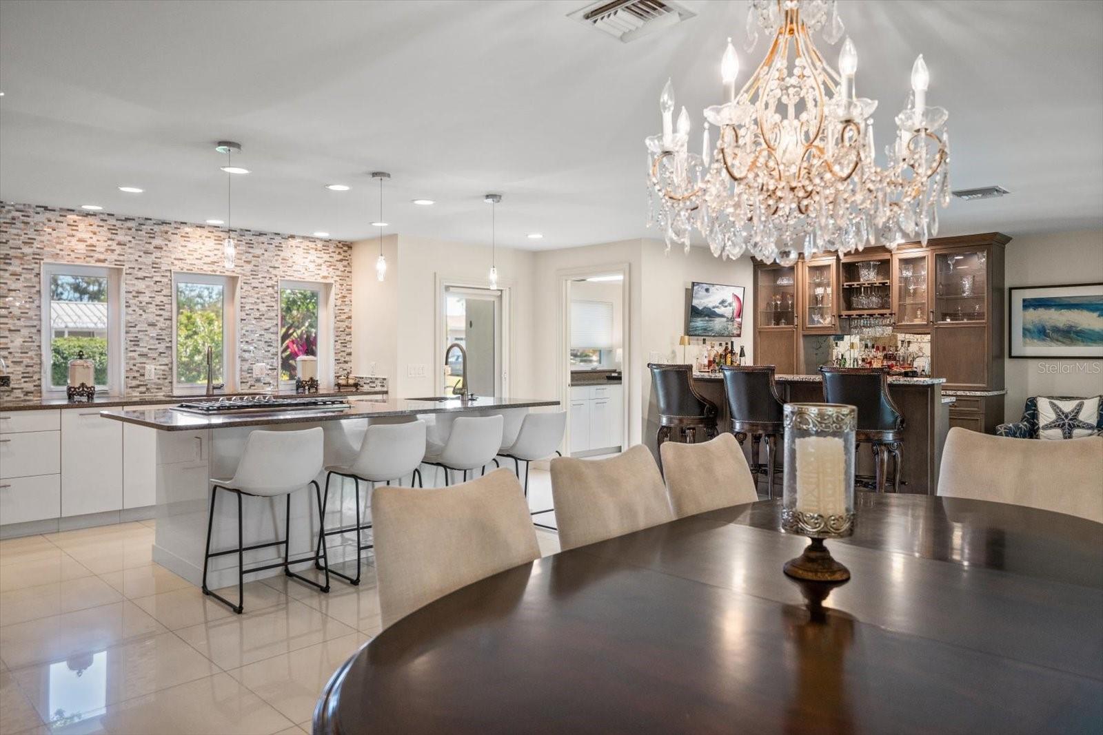 BELLEAIR ESTATES - Residential