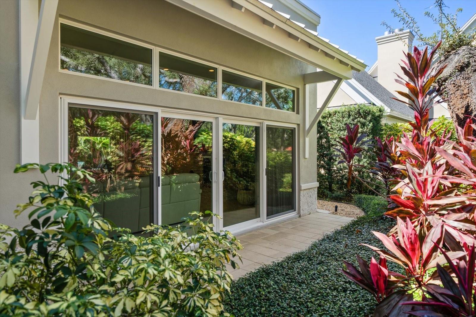 BELLEAIR ESTATES - Residential