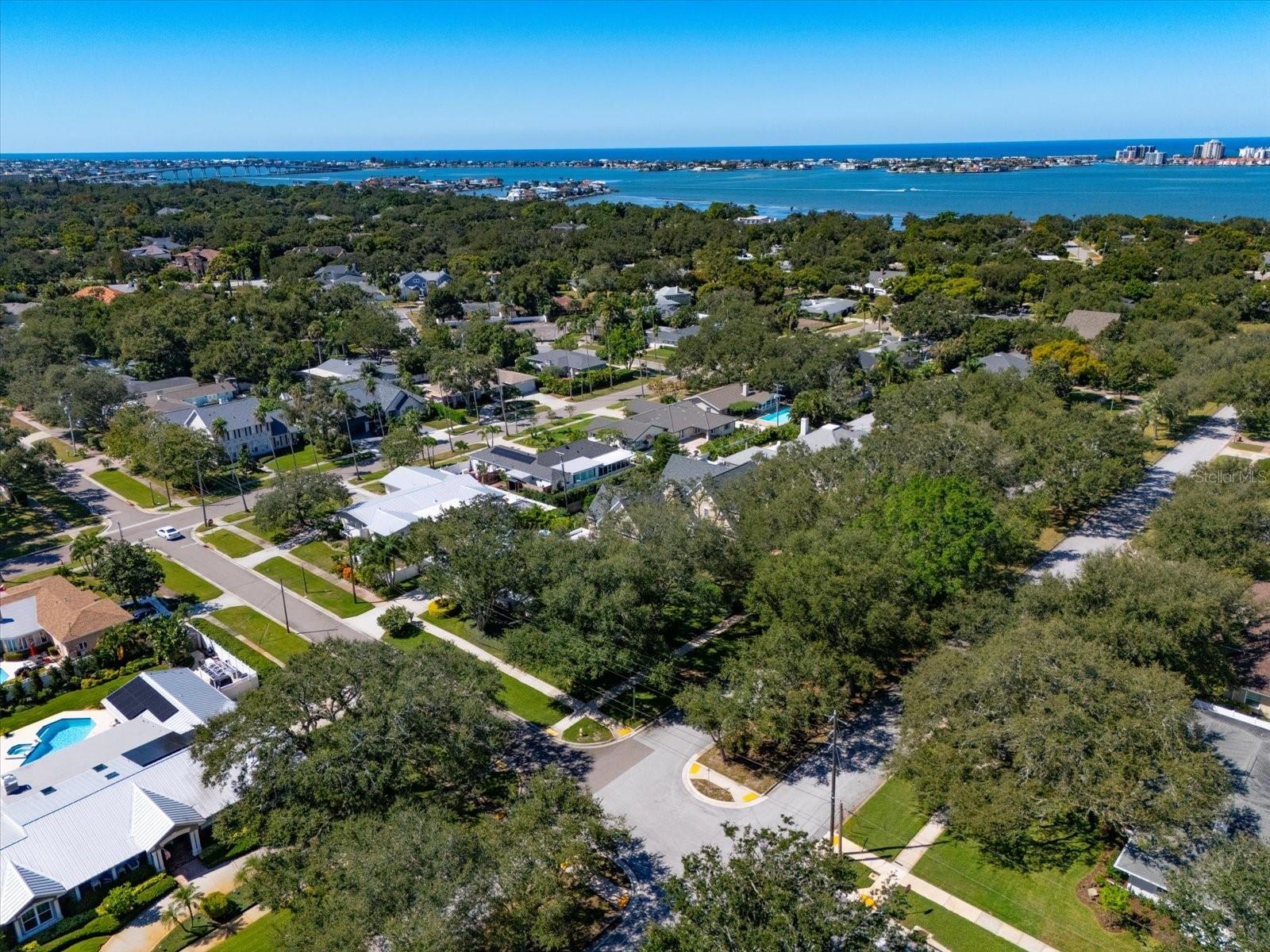 BELLEAIR ESTATES - Residential