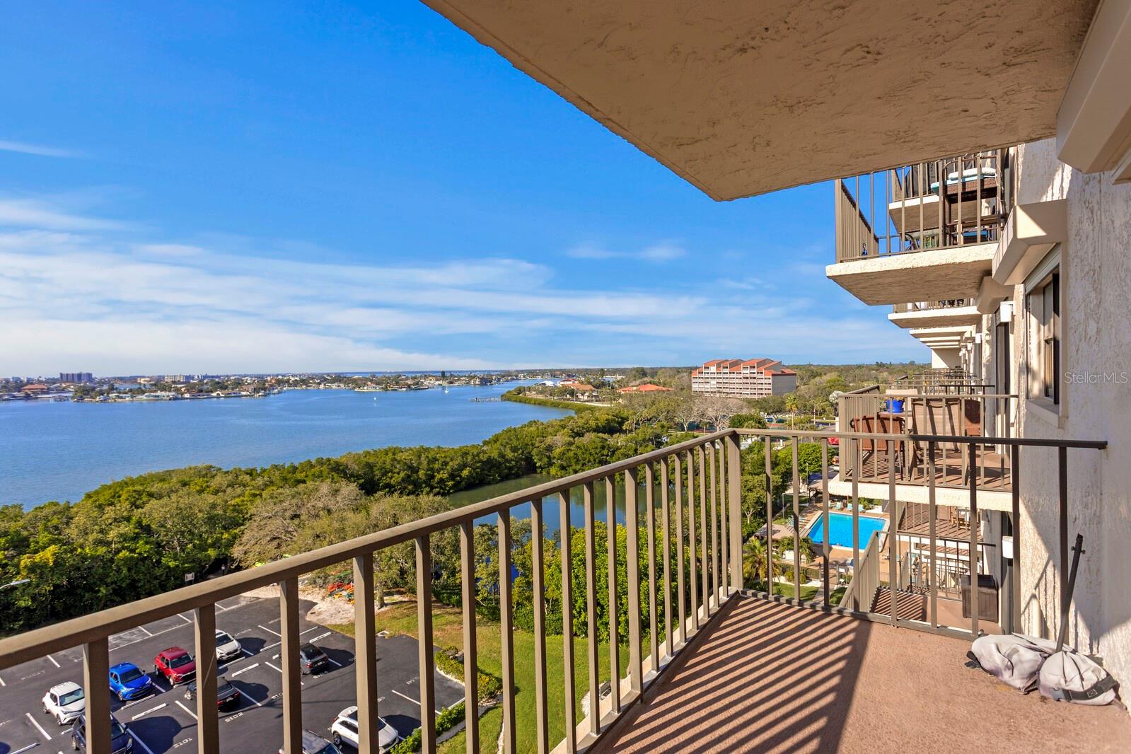 CHATEAU TOWER CONDO - Residential