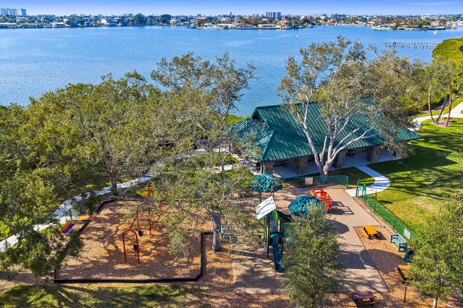 CHATEAU TOWER CONDO - Residential