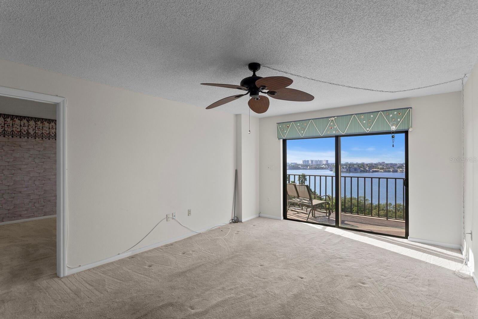 CHATEAU TOWER CONDO - Residential