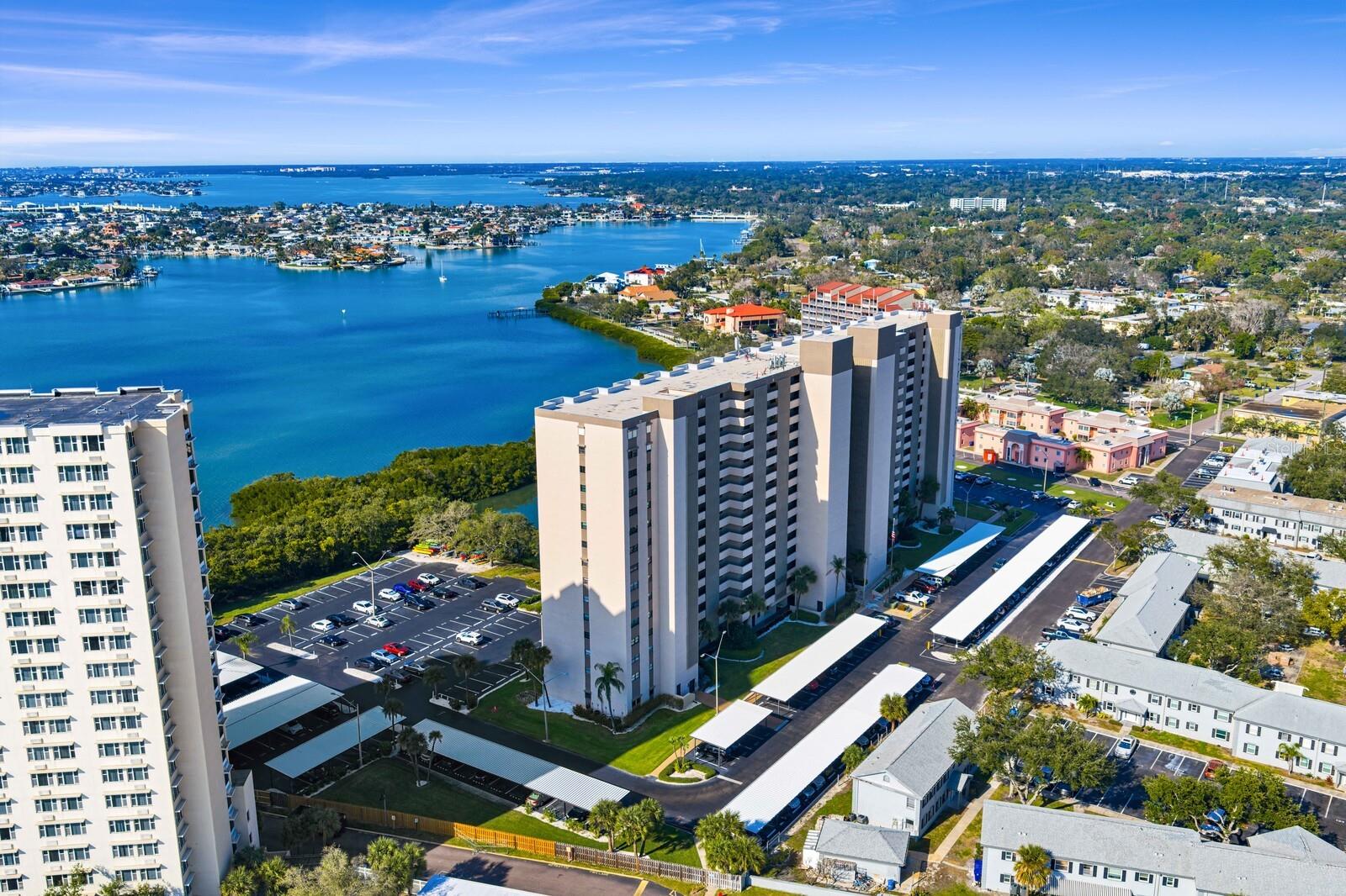 CHATEAU TOWER CONDO - Residential