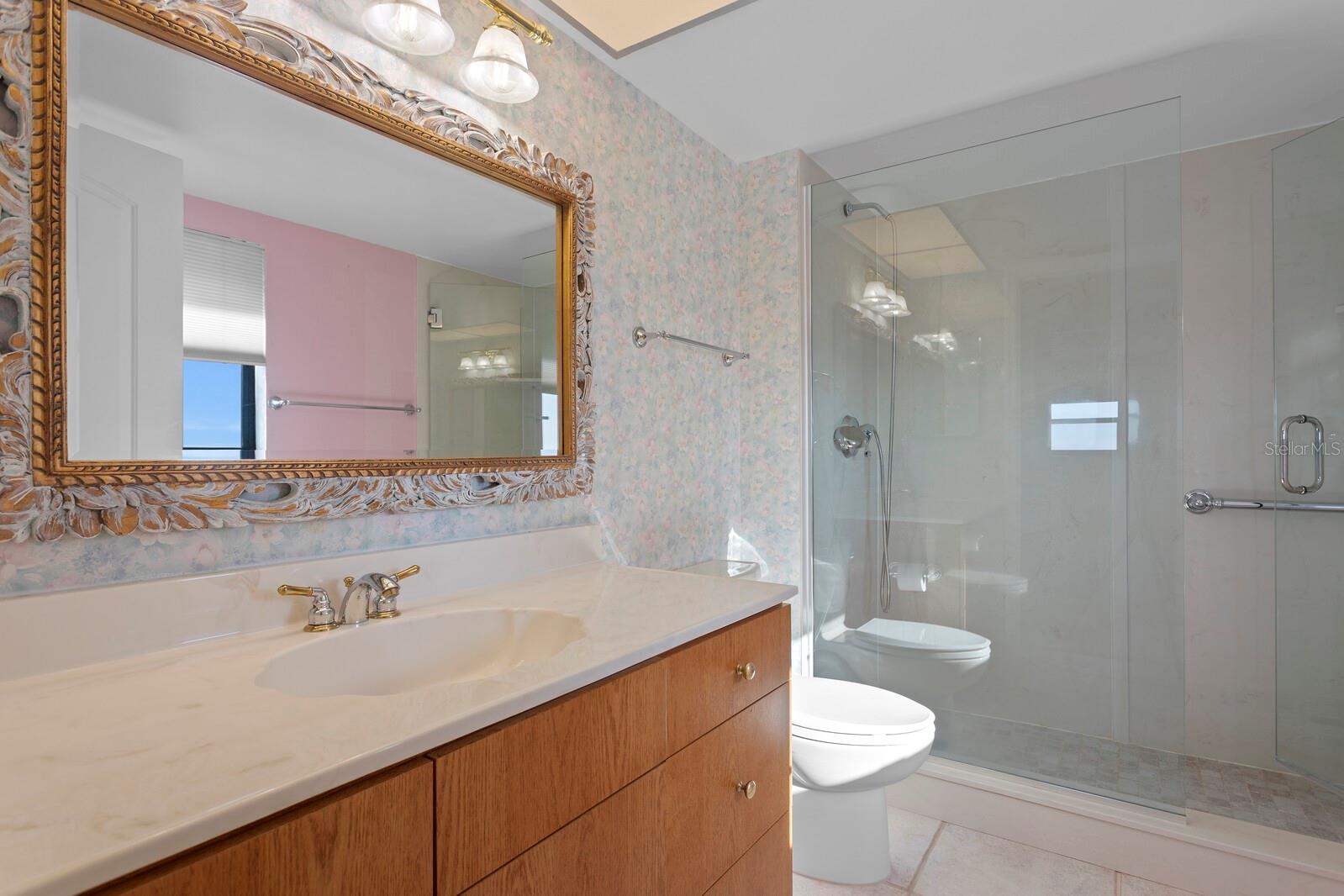 CHATEAU TOWER CONDO - Residential