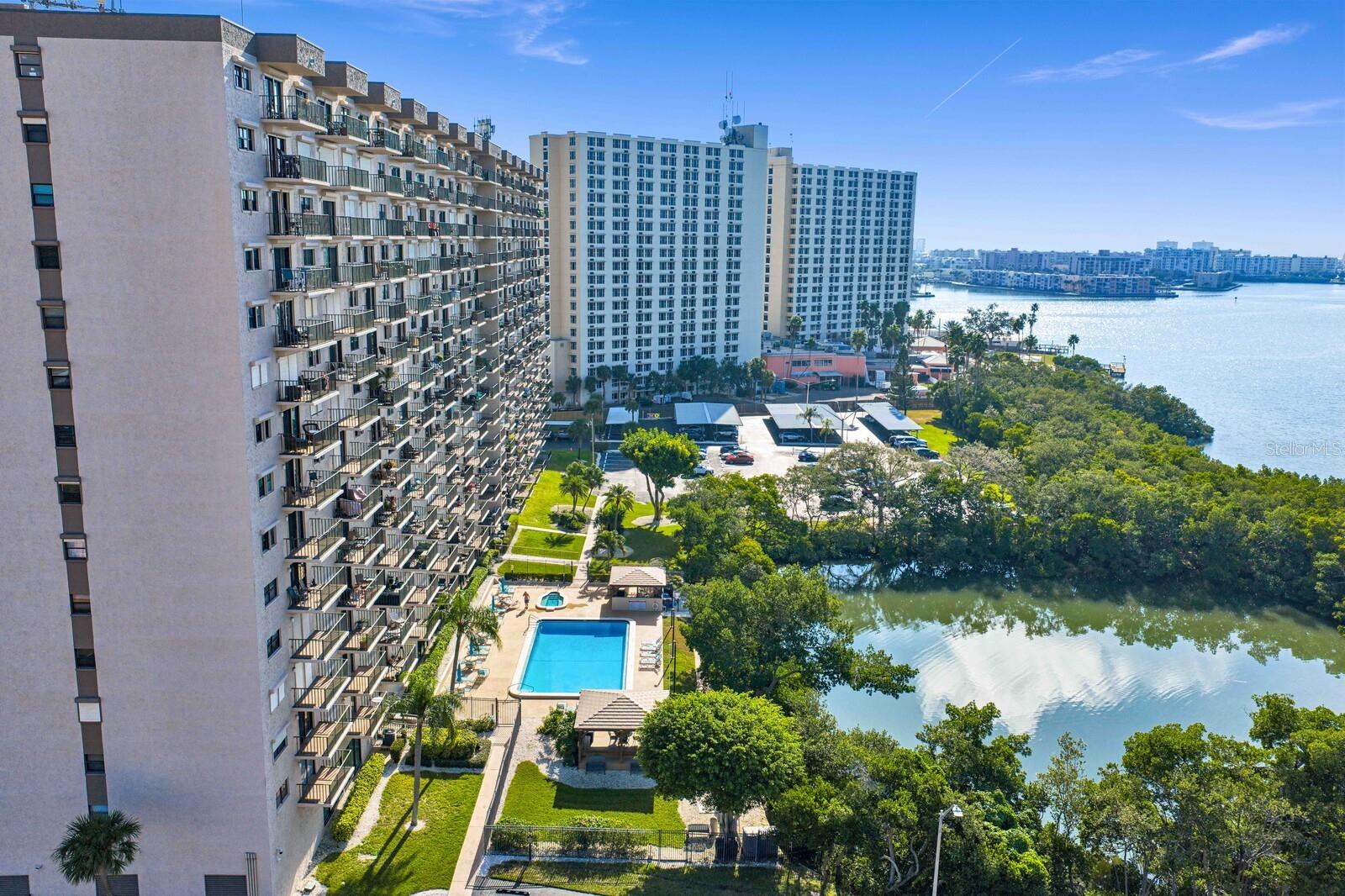 CHATEAU TOWER CONDO - Residential