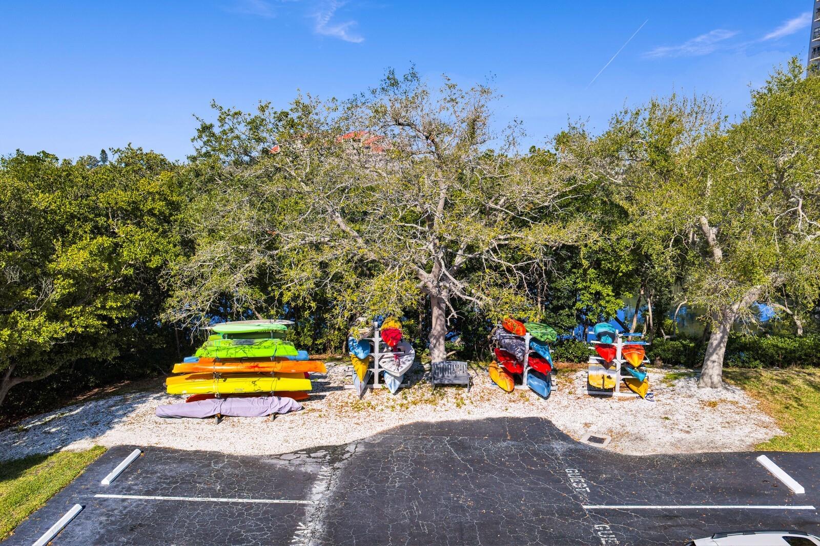 CHATEAU TOWER CONDO - Residential