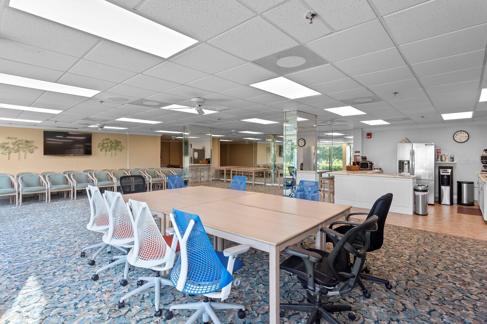 CHATEAU TOWER CONDO - Residential