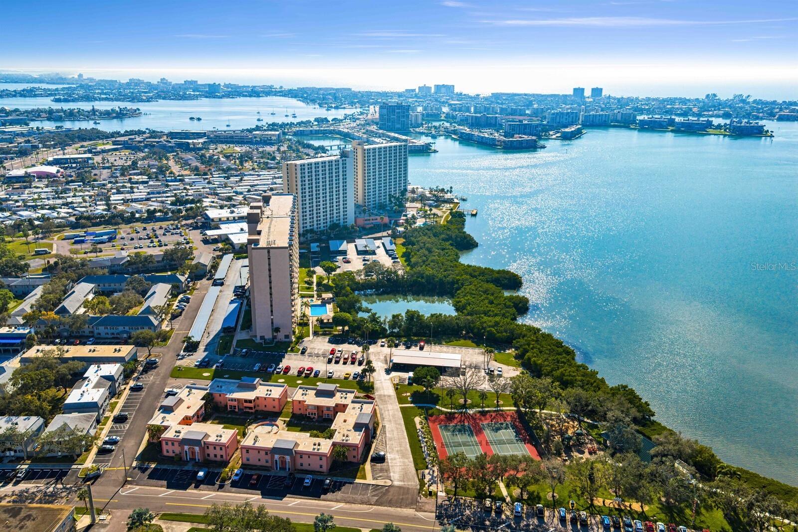 CHATEAU TOWER CONDO - Residential