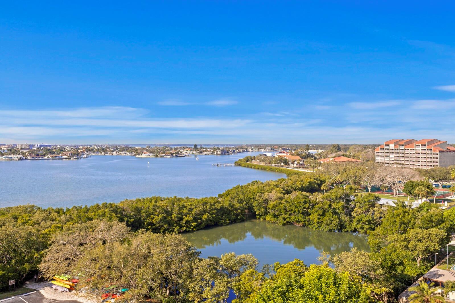 CHATEAU TOWER CONDO - Residential