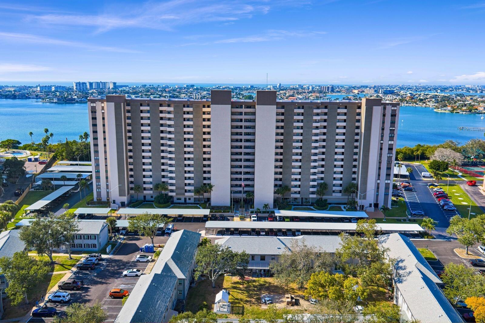 CHATEAU TOWER CONDO - Residential