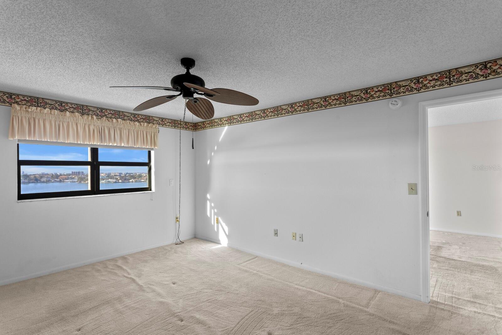 CHATEAU TOWER CONDO - Residential