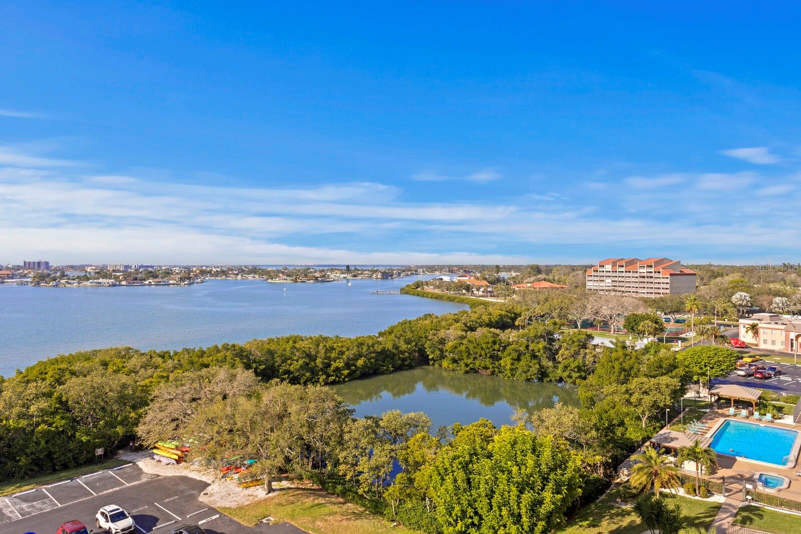 CHATEAU TOWER CONDO - Residential