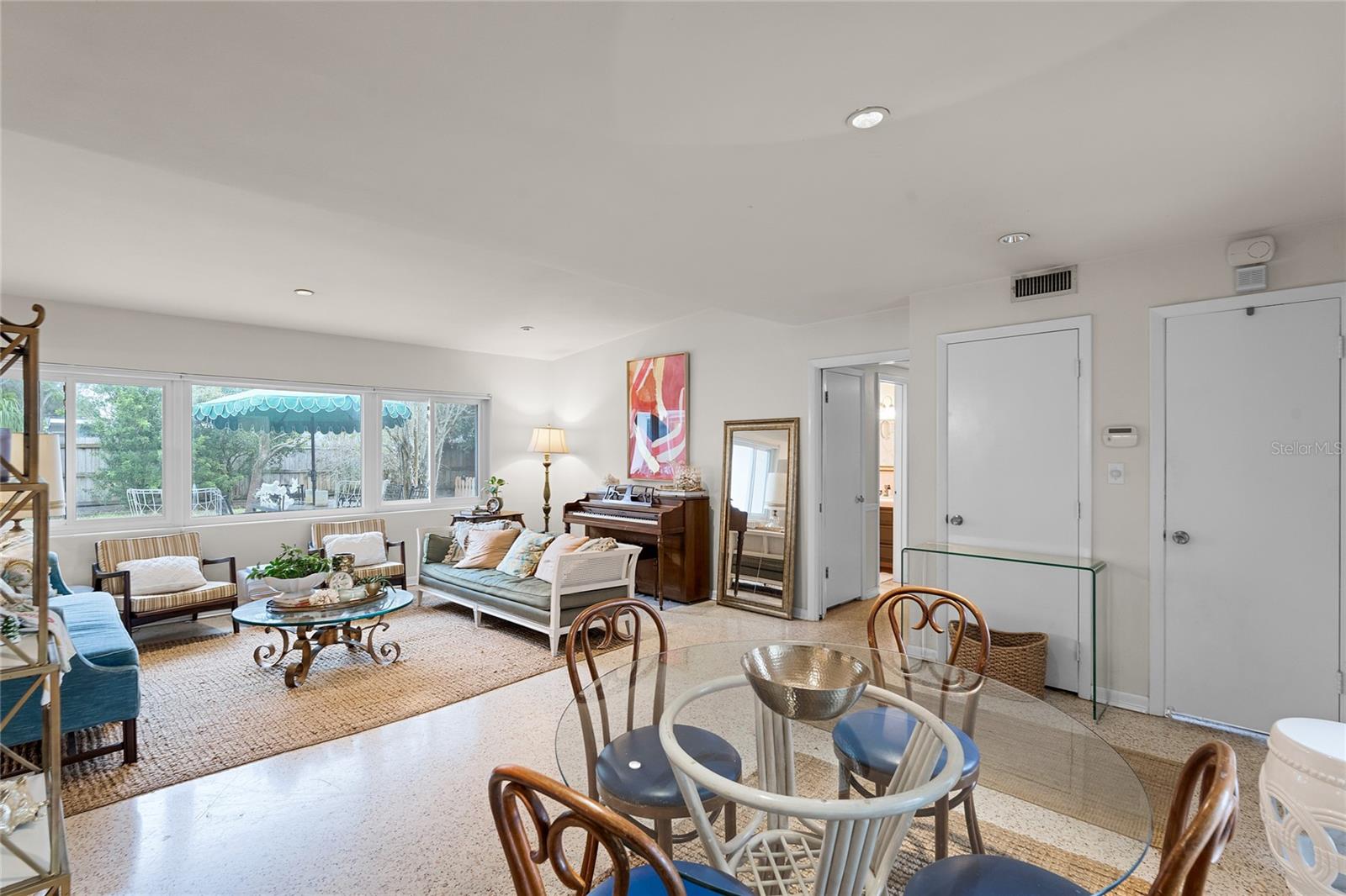 3431 WILDER LANE