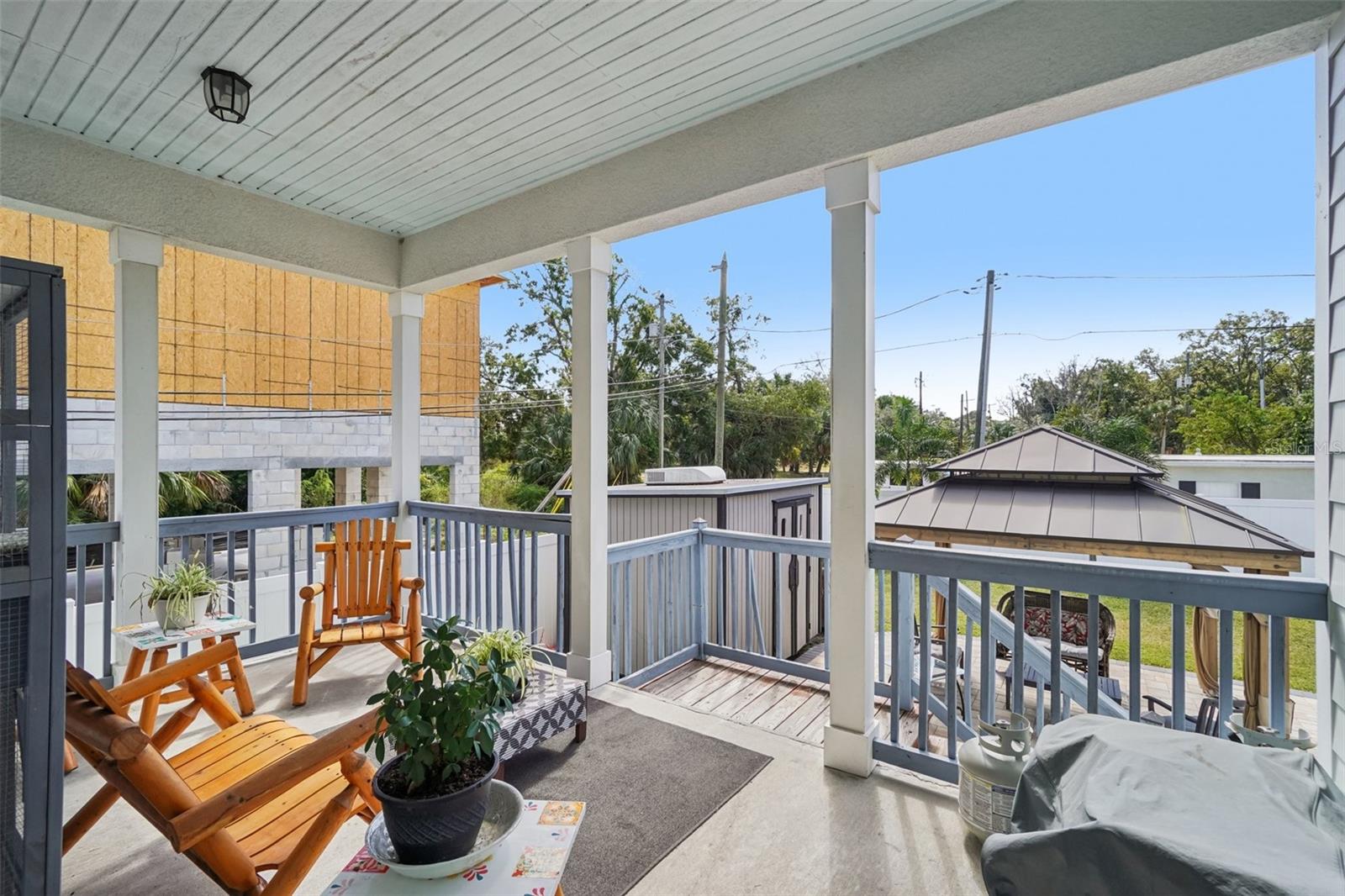 RIVERVIEW - Residential