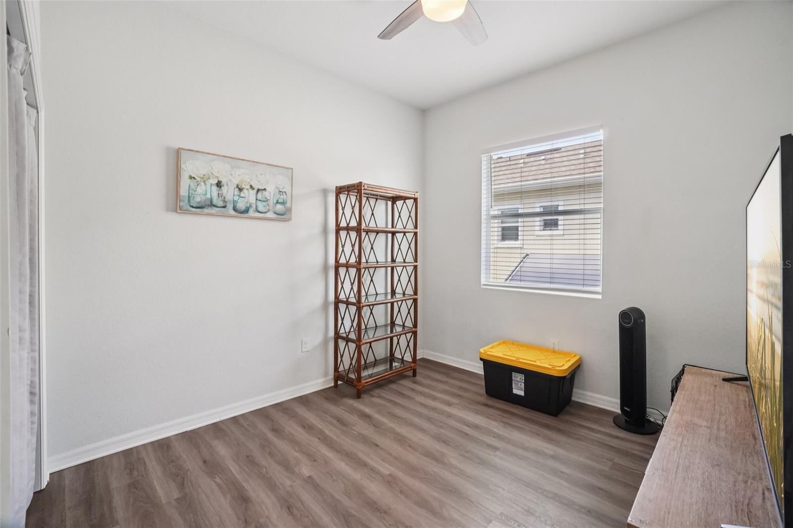 RIVERVIEW - Residential