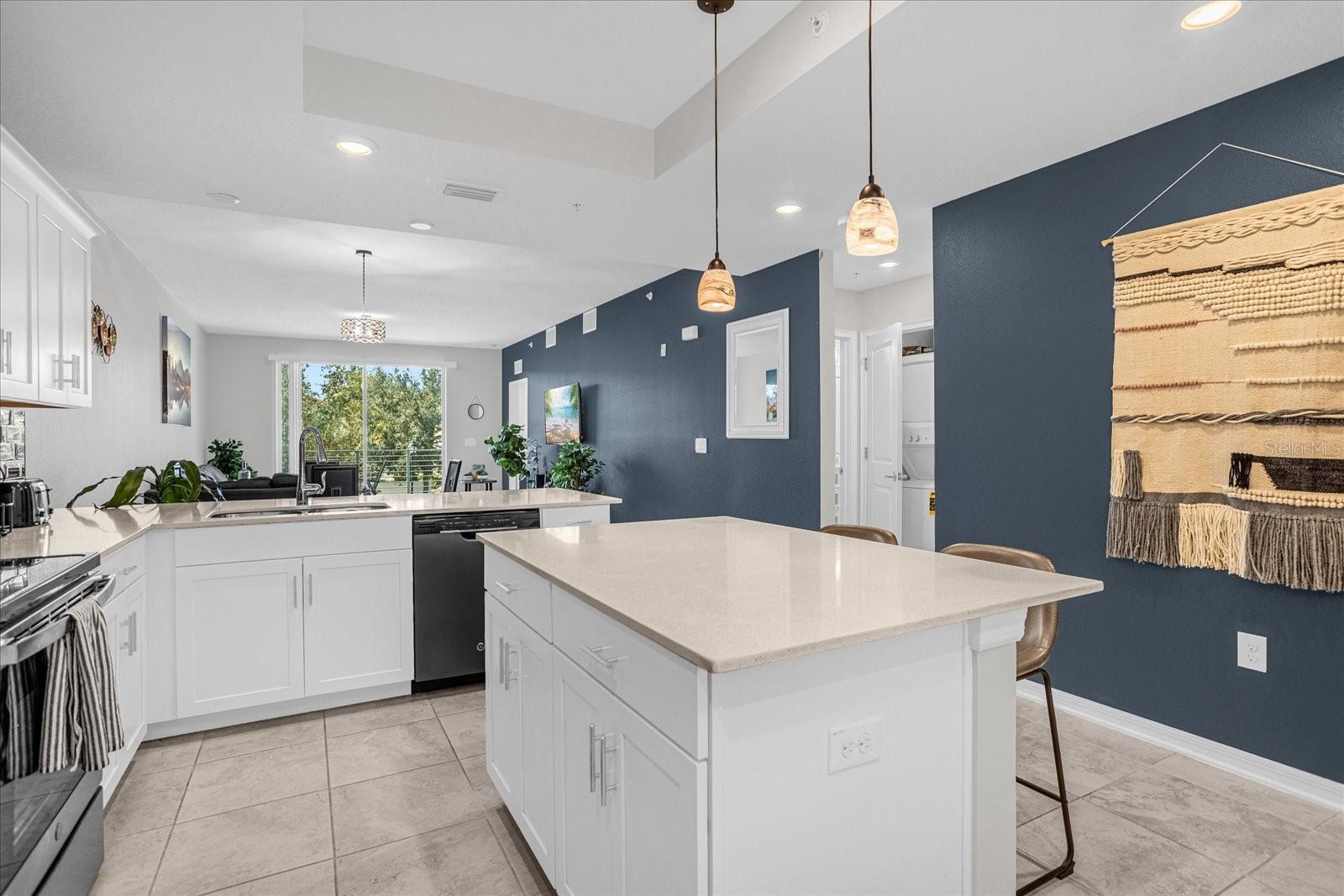 THE TERRACES AT STOREY LAKE CONDO 1 PH 4 - Residential