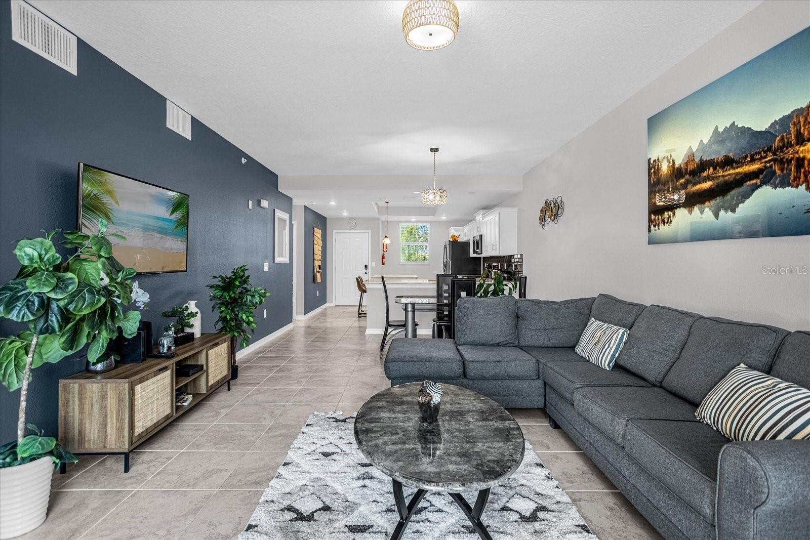 THE TERRACES AT STOREY LAKE CONDO 1 PH 4 - Residential