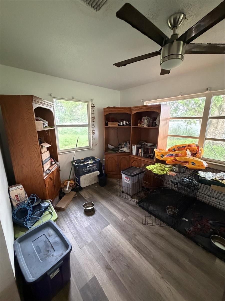 2880 SATURN DRIVE