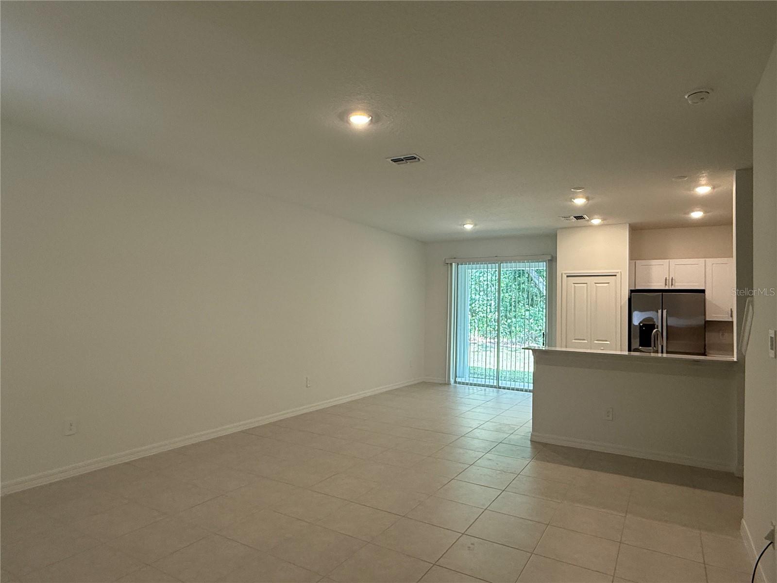 MIRADA TOWNHOMES - Residential Lease