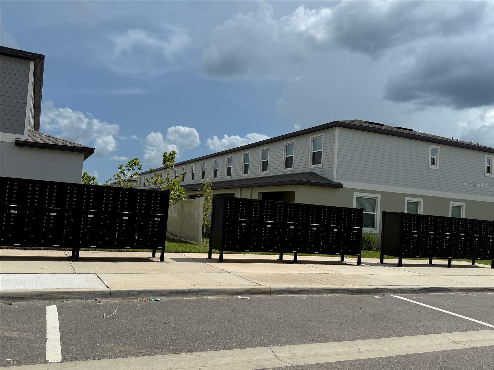 MIRADA TOWNHOMES - Residential Lease