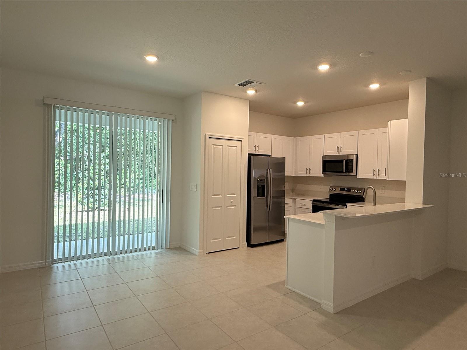 MIRADA TOWNHOMES - Residential Lease