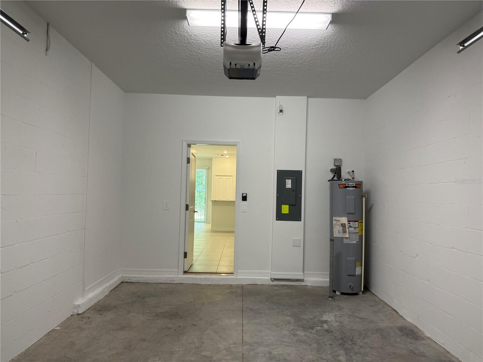 MIRADA TOWNHOMES - Residential Lease