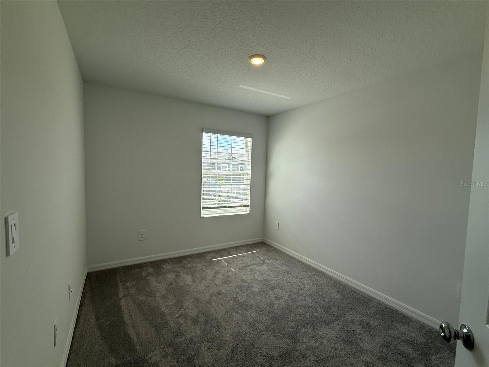 MIRADA TOWNHOMES - Residential Lease