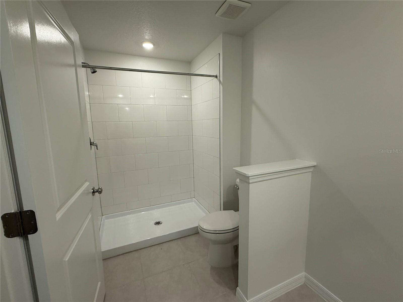 MIRADA TOWNHOMES - Residential Lease